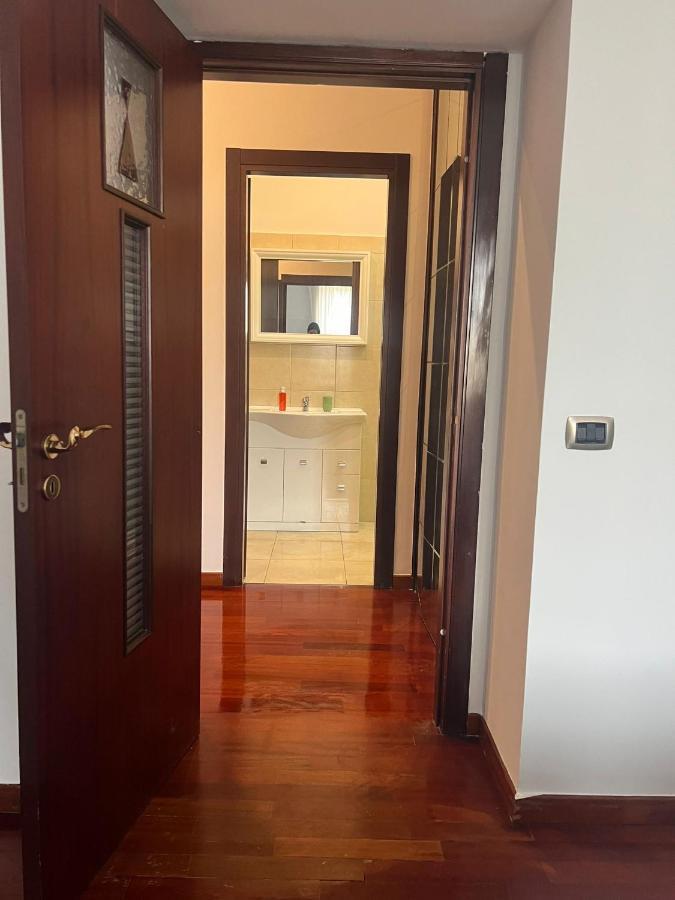 Bruno House Bed & Breakfast Napoli Bagian luar foto