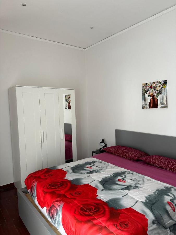 Bruno House Bed & Breakfast Napoli Bagian luar foto