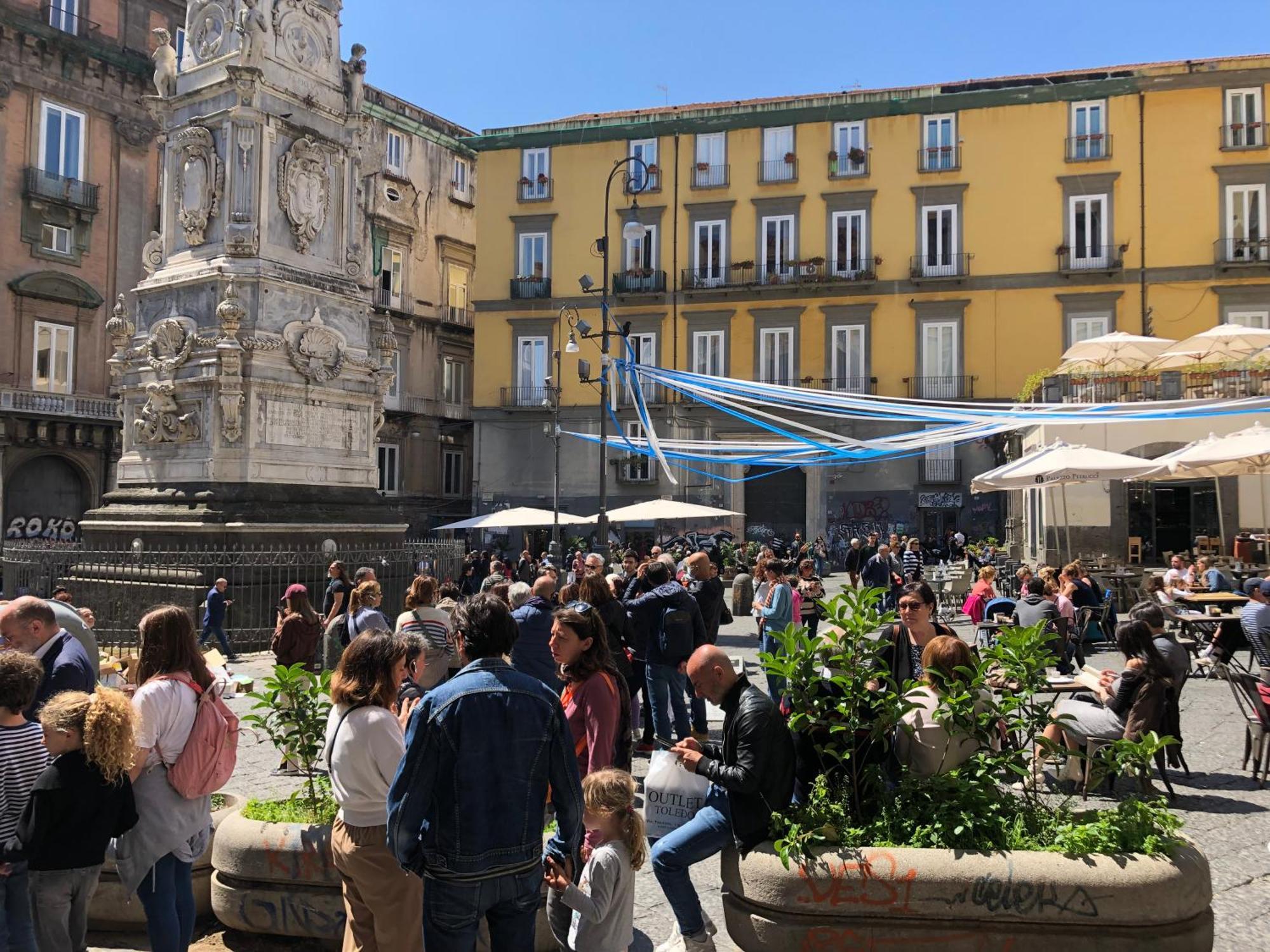 Bruno House Bed & Breakfast Napoli Bagian luar foto