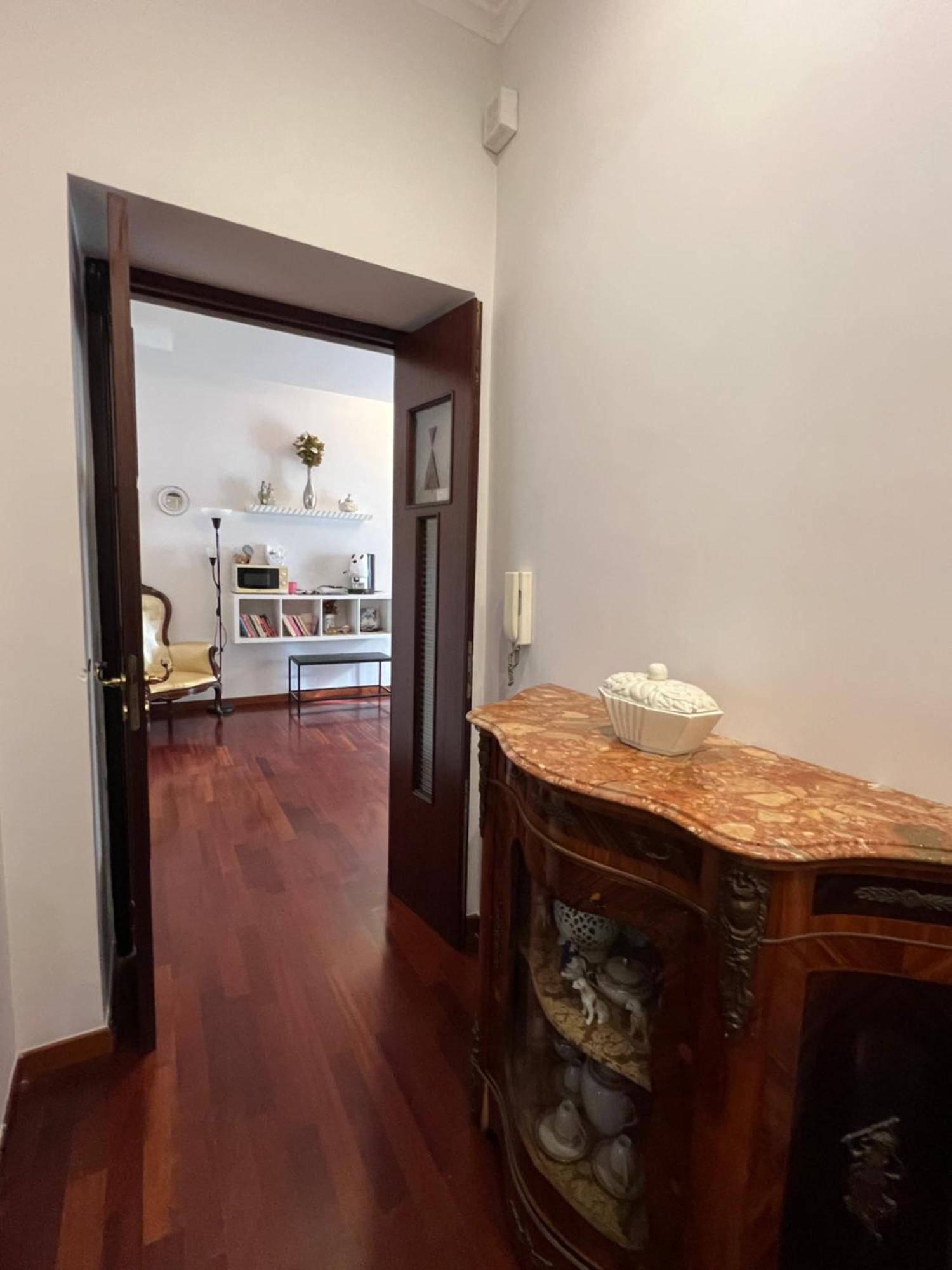 Bruno House Bed & Breakfast Napoli Bagian luar foto