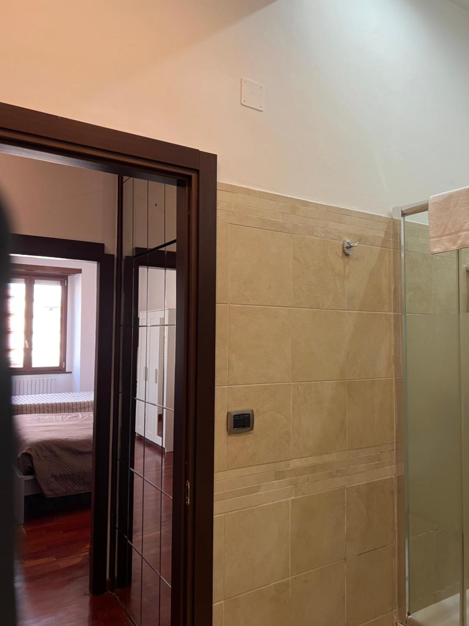 Bruno House Bed & Breakfast Napoli Bagian luar foto